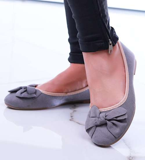 Szare zamszowe balerinki z kokardką /G6-2 13451 T100/