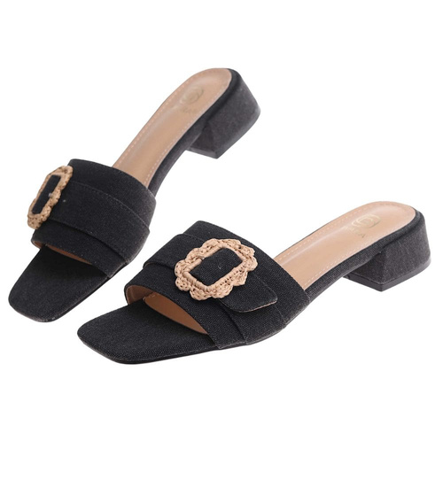 Klapki damskie na płaskim obcasie Czarne /G13-2 17841 G2856/