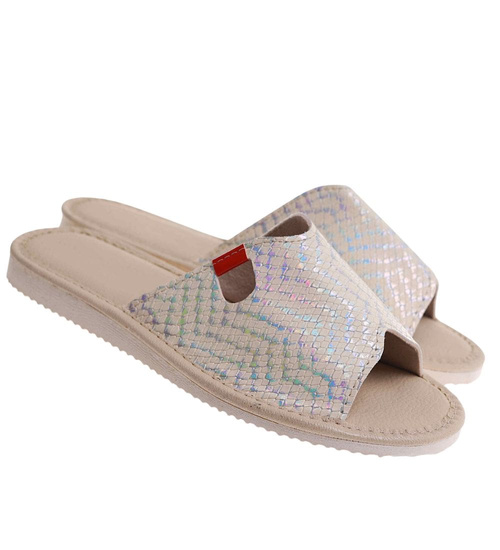 Odkryte kapcie damskie Złote /E7-1 17644 S165/