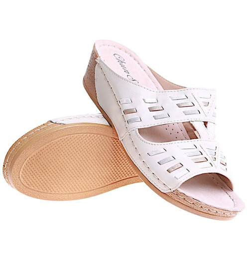 Beżowe damskie klapki na koturnie i platformie /D5-3 16140 S380/