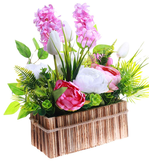 Flower box- kompozycja kwiaty w beżowej skrzynce /KOMP103  M50/