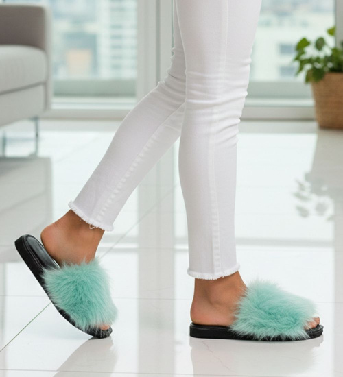 Miętowe klapki z efektownym futerkiem //D6-1 14682 T232/