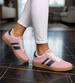 Pastelowe różowe sneakersy damskie /D4-3 18713 T444/
