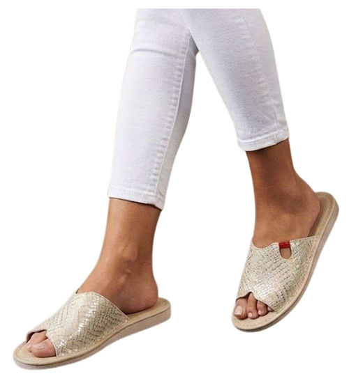 Odkryte kapcie damskie Złote /E7-1 17644 S165/