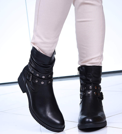 Czarne botki workery na płaskim obcasie /A6-1 15035 T438/