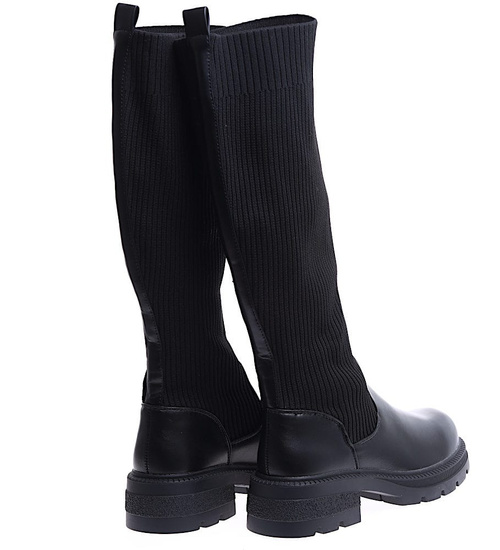 Czarne kozaki damskie na platformie z elastyczną cholewką / A1-2 15309 T792/