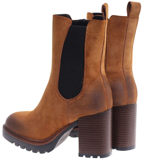 Karmelowe zimowe botki na słupku /L3-2 18592 G288/