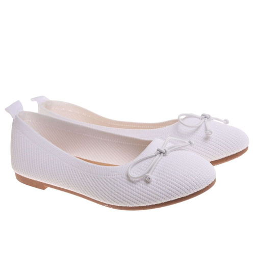 Białe baleriny damskie z tkaniny /B3-2 17940 G132/