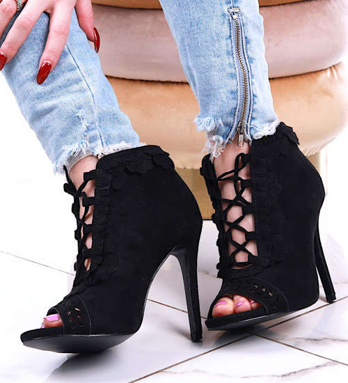 Czarne damskie sandały na szpilce /F3-2 13165 T298/ Czarne damskie sandały na szpilce /F3-2 13165 T298/