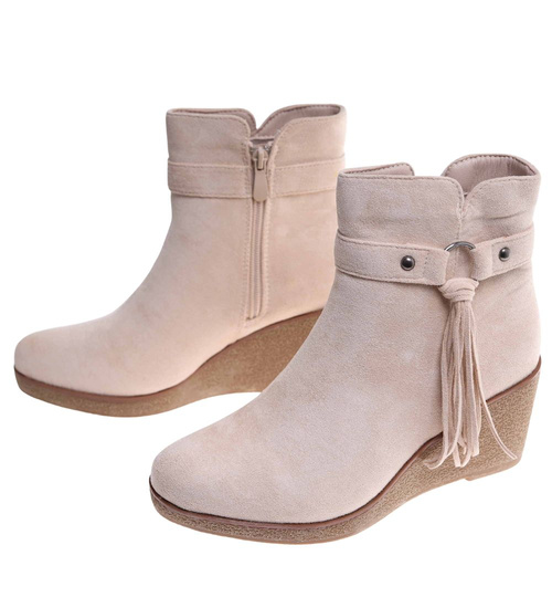 Beżowe zamszowe botki damskie na koturnie /G13-2 18212 T331/