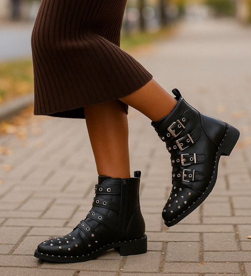 Czarne damskie botki z ćwiekami /D8-2 9805 +h2 S194/