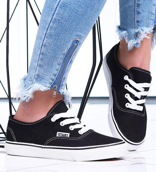 Czarne niskie tenisówki damskie z tkaniny /A6-2 15976  G157/