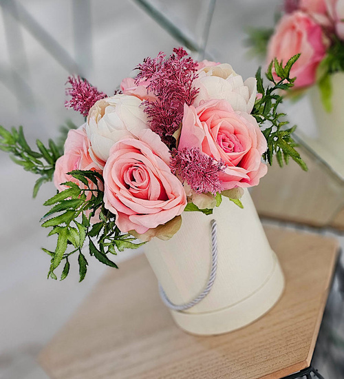 Flower box- śliczne kolorowe róże na prezent /FL47A M218/