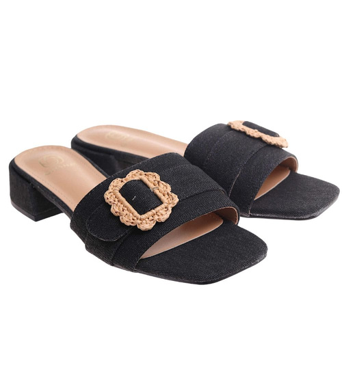 Klapki damskie na płaskim obcasie Czarne /G13-2 17841 G2856/