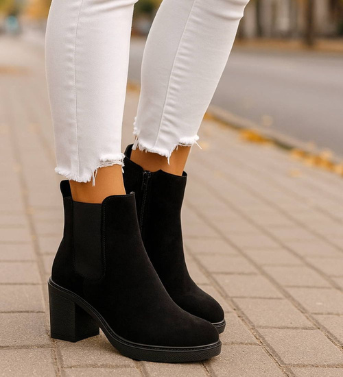 Czarne botki damskie na grubym obcasie /D6-1 18323 W385/
