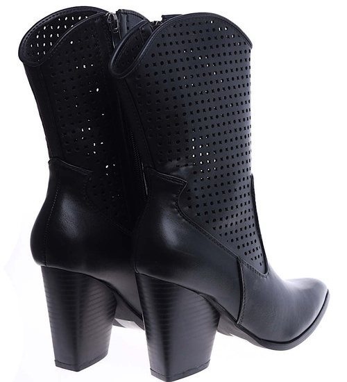 Ażurowe czarne kowbojki na słupku /G7-2 14899 T486/