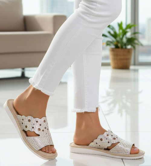 Złote ażurowe domowe klapki kapcie /G7-1 17645 S165/