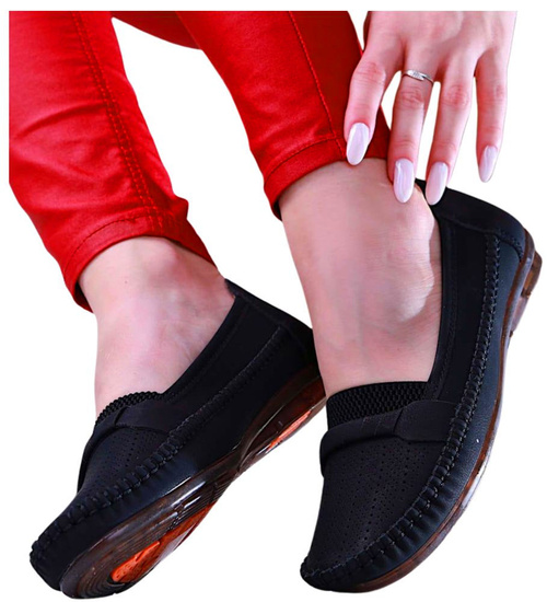 Czarne wiosenne półbuty /E5-2 13779 T396/