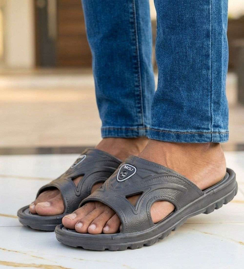 Wodoodporne chłopięce klapki na plażę /16532 E3-1 T8/