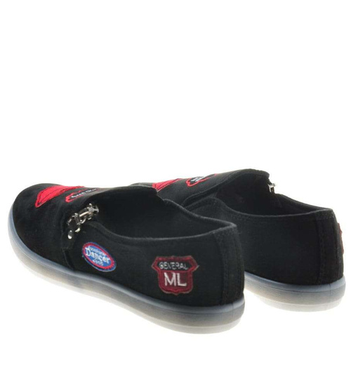 Zamszowe trampki slip on z ustami /E10-3 8422 S192/