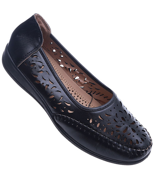 Czarne ażurowe półbuty damskie /G12-3 13912 T243/