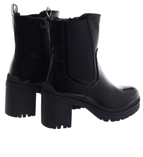 Czarne botki na grubym obcasie i platformie /C5-3 18312 T432/