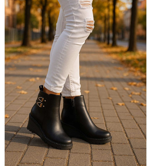 Wizytowe czarne botki na koturnie /F5-3 18275 W487/