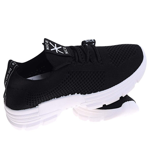 Czarne wsuwane buty sportowe /D2-3 16147 G280/