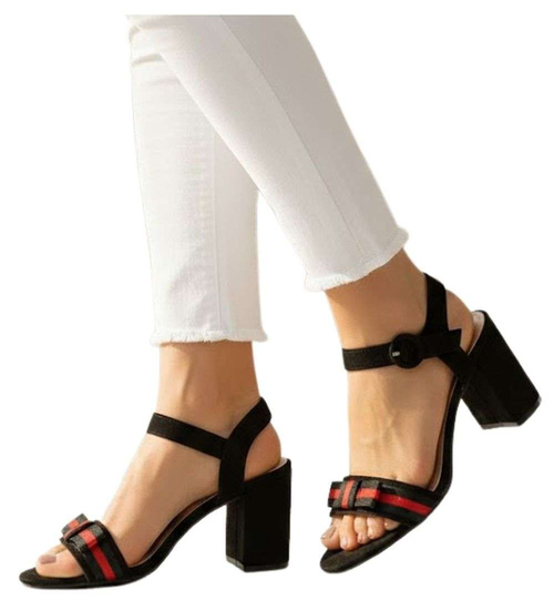 Czarne zamszowe sandały na słupku /H2 D8-3 14071 S243/