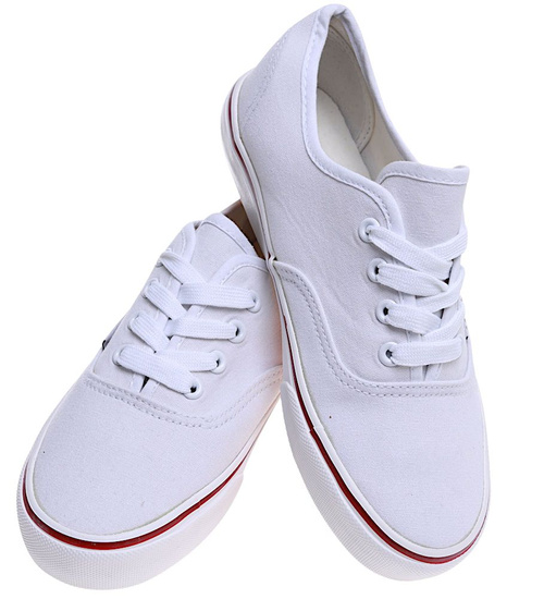 Białe niskie tenisówki damskie z tkaniny /B1-2 15978 G152/