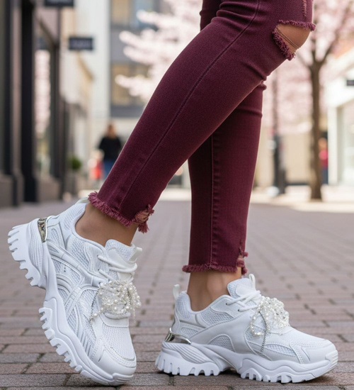 Białe sportowe buty z perełkami /C5-3 17316 T641/