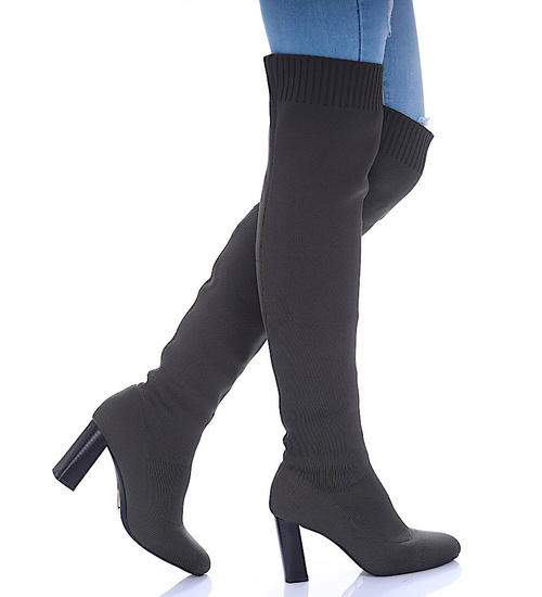 Zielone kozaki muszkieterki na obcasie /D7-3 17157 G381/