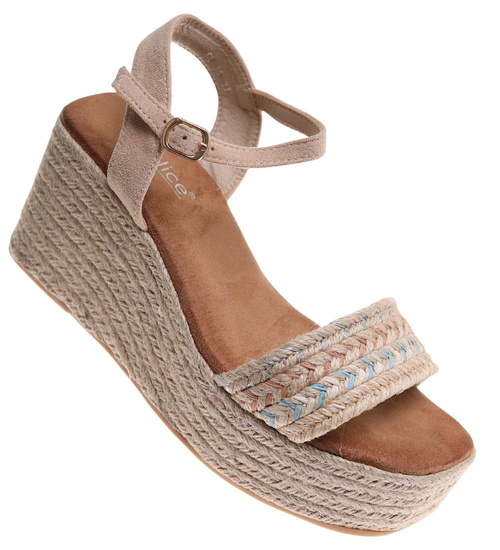 Beżowe sandały damskie na koturnie i platformie /C3-3 17931 G2/