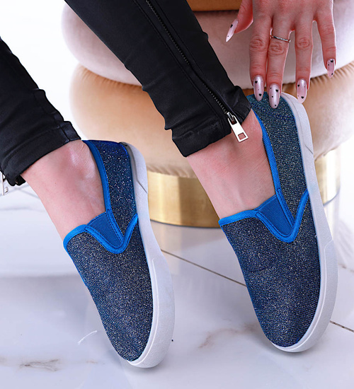 Granatowe tenisówki slip on z błyszczącej tkaniny /F7-2 13423 S079/