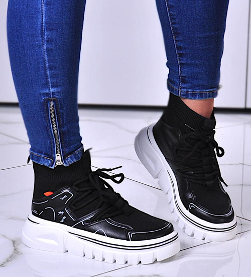 Damskie botki na platformie Czarne /A10-2 10750 T346/