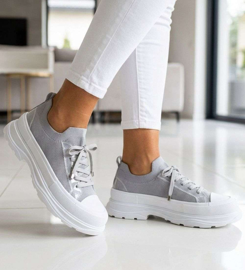 Szare trampki na platformie wsuwane /E10-3 18723 T7/