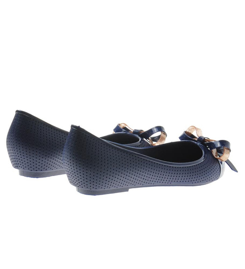 Gumowe baleriny z kokardką granatowe /D1-3 8907 S098/