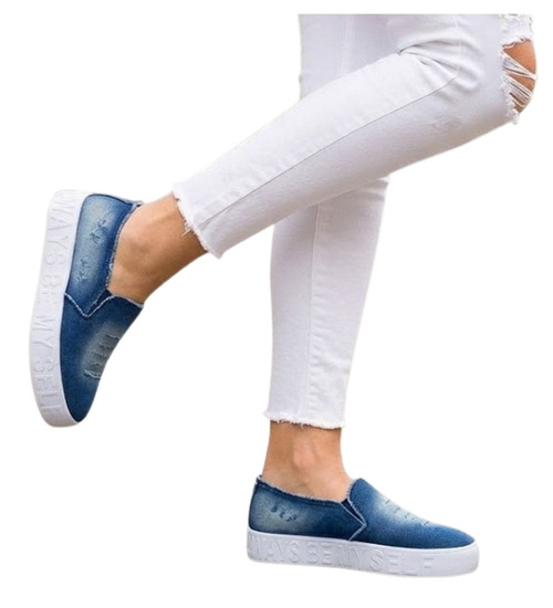 Wsuwane granatowe trampki na platformie /G8-3 18080 T18-5/