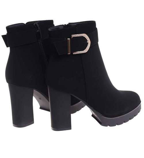 Zimowe botki na grubym obcasie i platformie /A5-3 18511 T482/