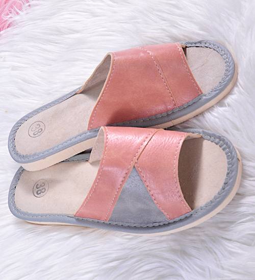 Szaro brązowe klapki domowe /G13-1 10934 S195/