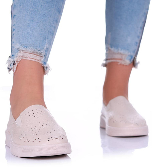 Beżowe ażurowe półbuty damskie /E9-3 17264 W187/