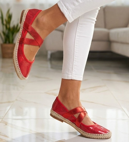 Wygodne dziewczęce balerinki RED /G-8-1 4890 GA097/