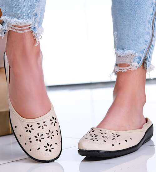 Ażurowe beżowe klapki z krytymi noskami /H2 B2-1 16096 T094/