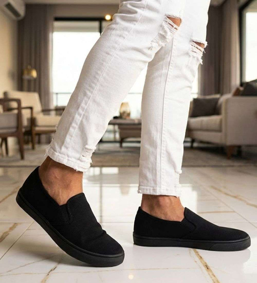 Czarne wsuwane męskie trampki slip on z tkaniny /A1-2 18148 T285/