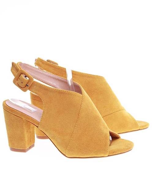 Zamszowe żółte sandały na obcasie /G10-3 16125 T242/