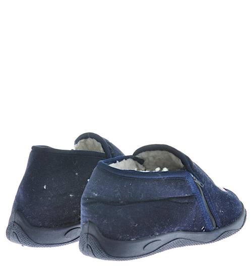 Granatowe kapcie z naszywką /A9 -1 10270 S095/