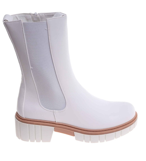 Białe wysokie botki sztyblety na platformie /D9-1 18217 T212/