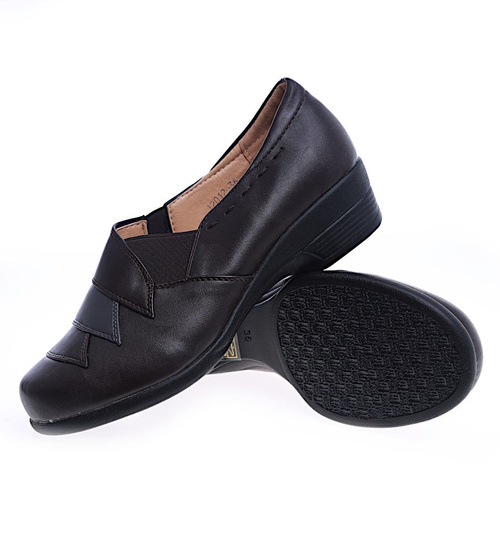 Brazowe wiosenne półbuty /D8-2 13721 T294/