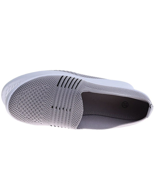 Szare wsuwane tenisówki na niskim koturnie /D8-2 16130 T300/