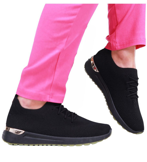 Czarne wsuwane damskie buty sportowe /C1-3 16051 T280/